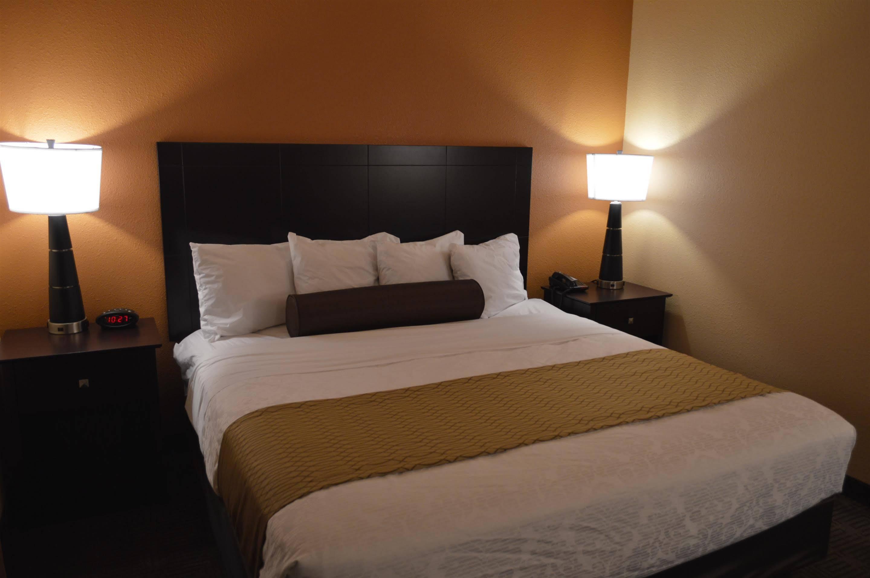 Best Western Plus Lafayette Vermilion River Inn & Suites מראה חיצוני תמונה