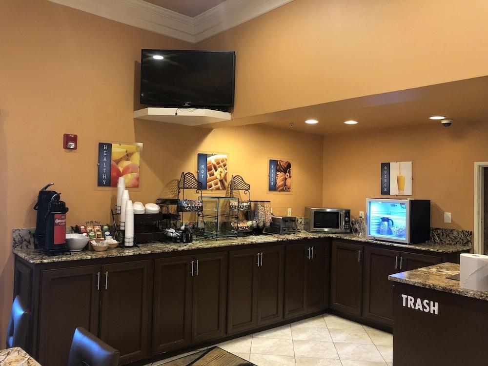 Best Western Plus Lafayette Vermilion River Inn & Suites מראה חיצוני תמונה