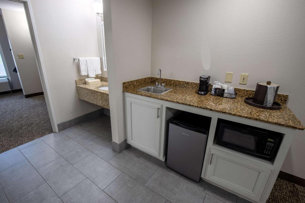 Best Western Plus Lafayette Vermilion River Inn & Suites מראה חיצוני תמונה