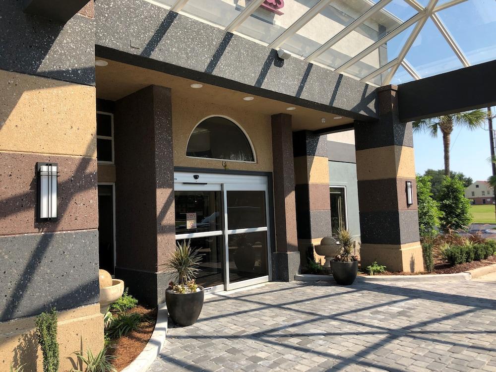 Best Western Plus Lafayette Vermilion River Inn & Suites מראה חיצוני תמונה